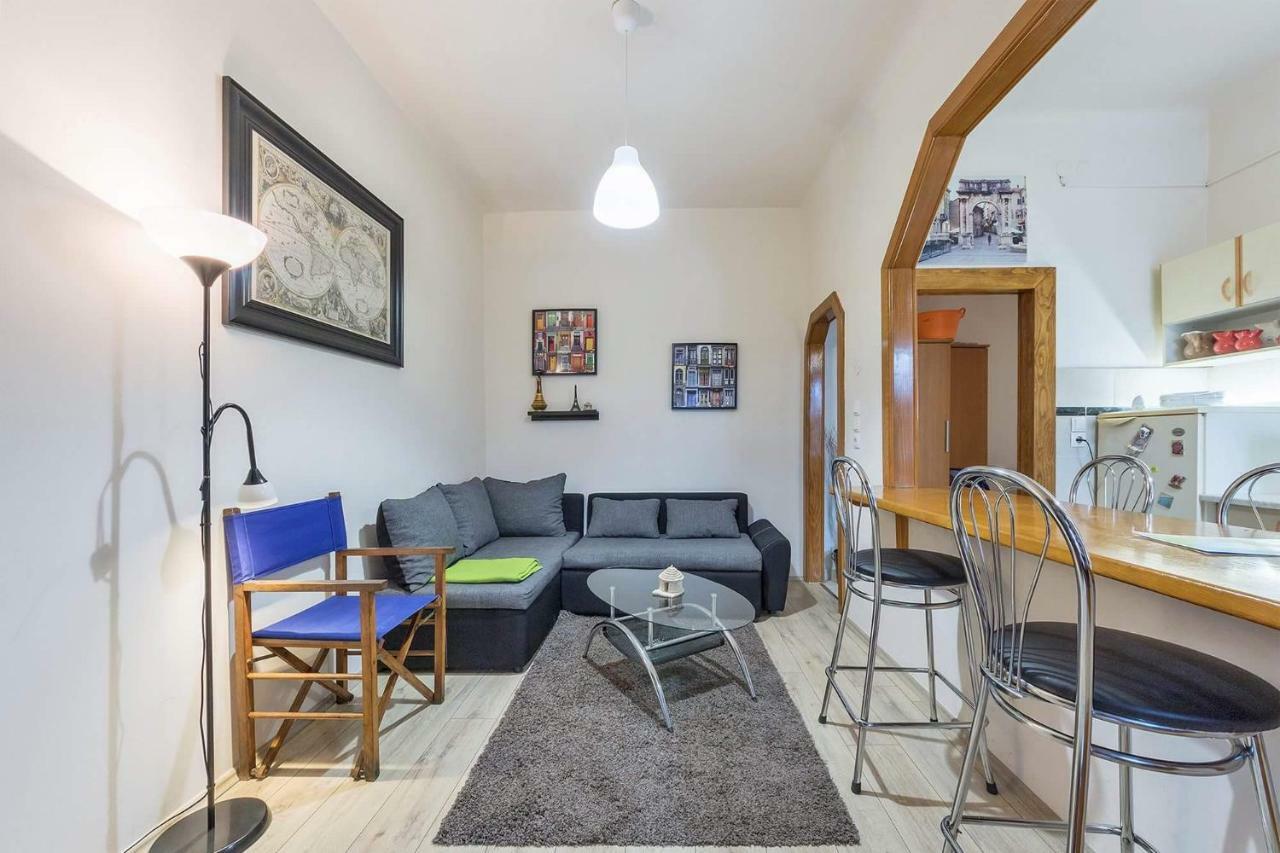 Apartment Nicol Pula Luaran gambar